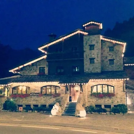 Relais Del Nazionale Hotel 4*
